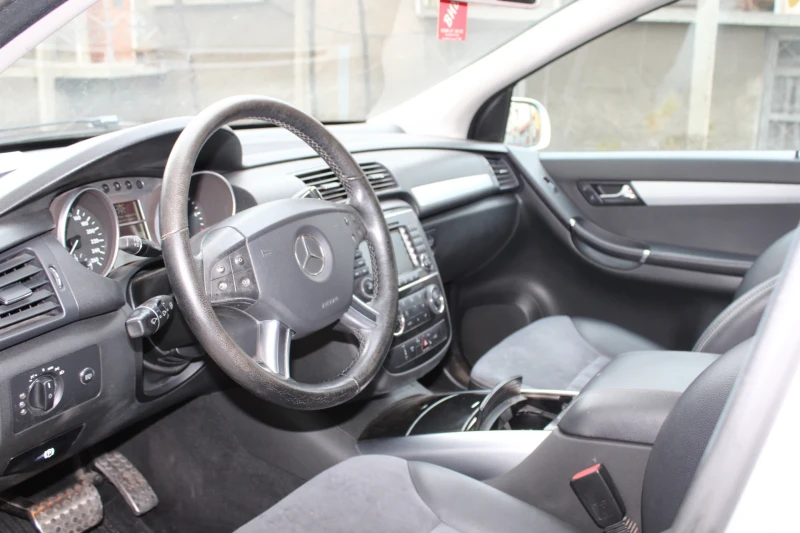 Mercedes-Benz R 320, снимка 4 - Автомобили и джипове - 53586868