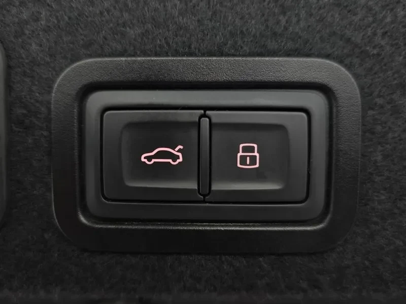 Audi A6 35 Tdi Quattro, снимка 16 - Автомобили и джипове - 55883961