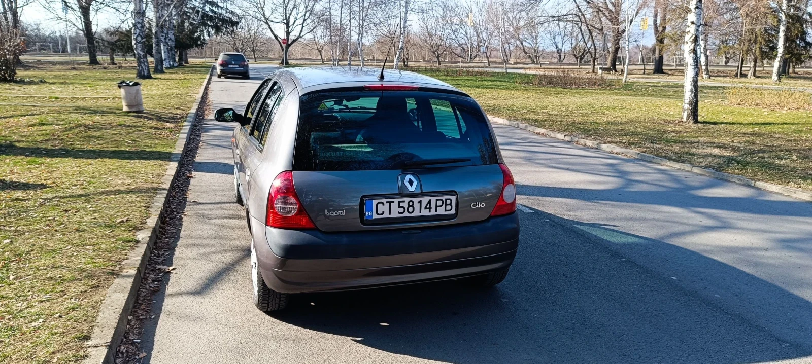 Renault Clio 1.2 16V 75к.с. LPG  - изображение 6