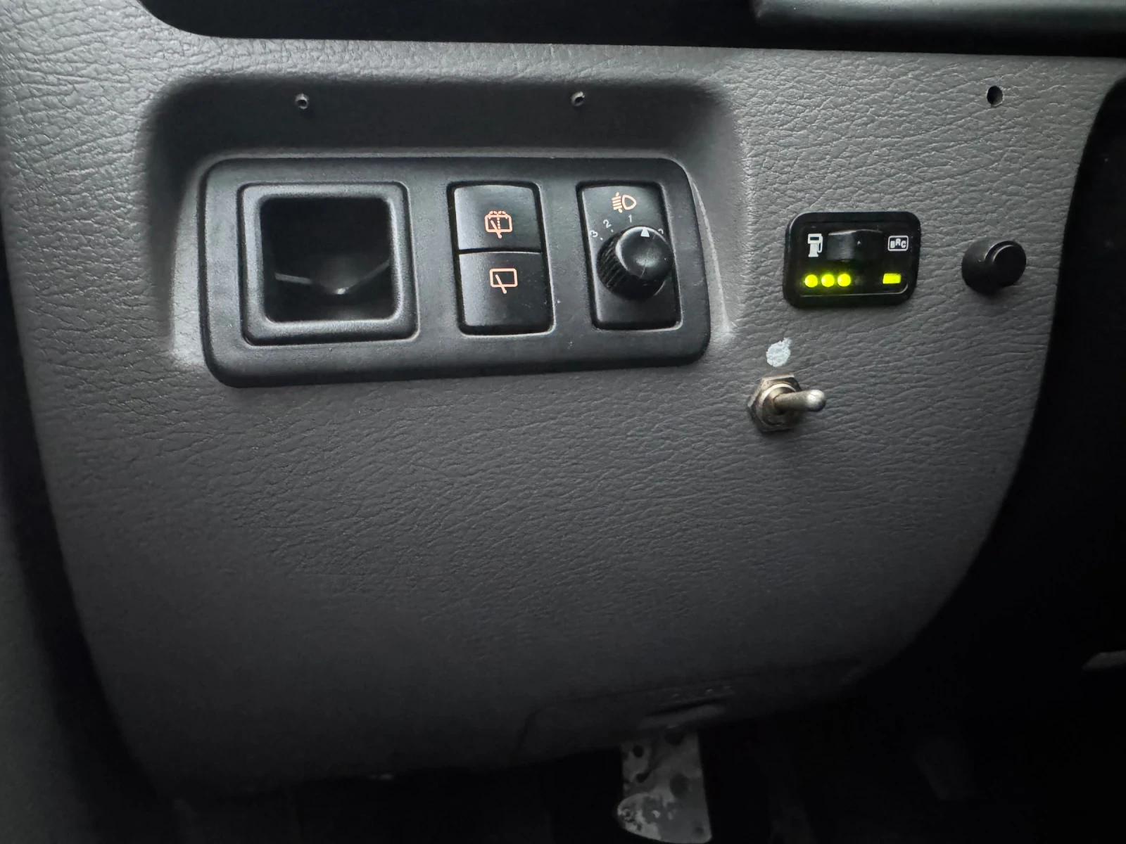 Kia Rio 1.3 ГАЗ/Бензин Климатик - изображение 10