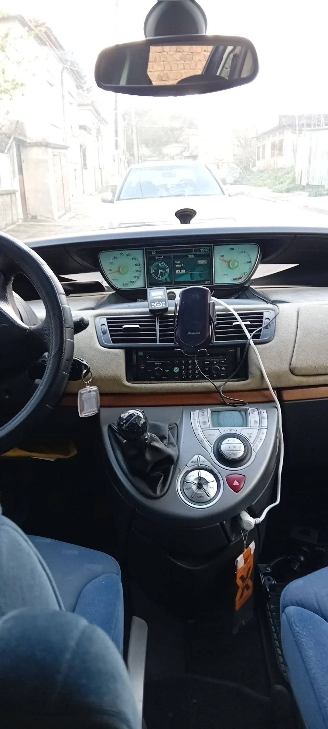 Lancia Phedra 2.2 136 к.с - изображение 9