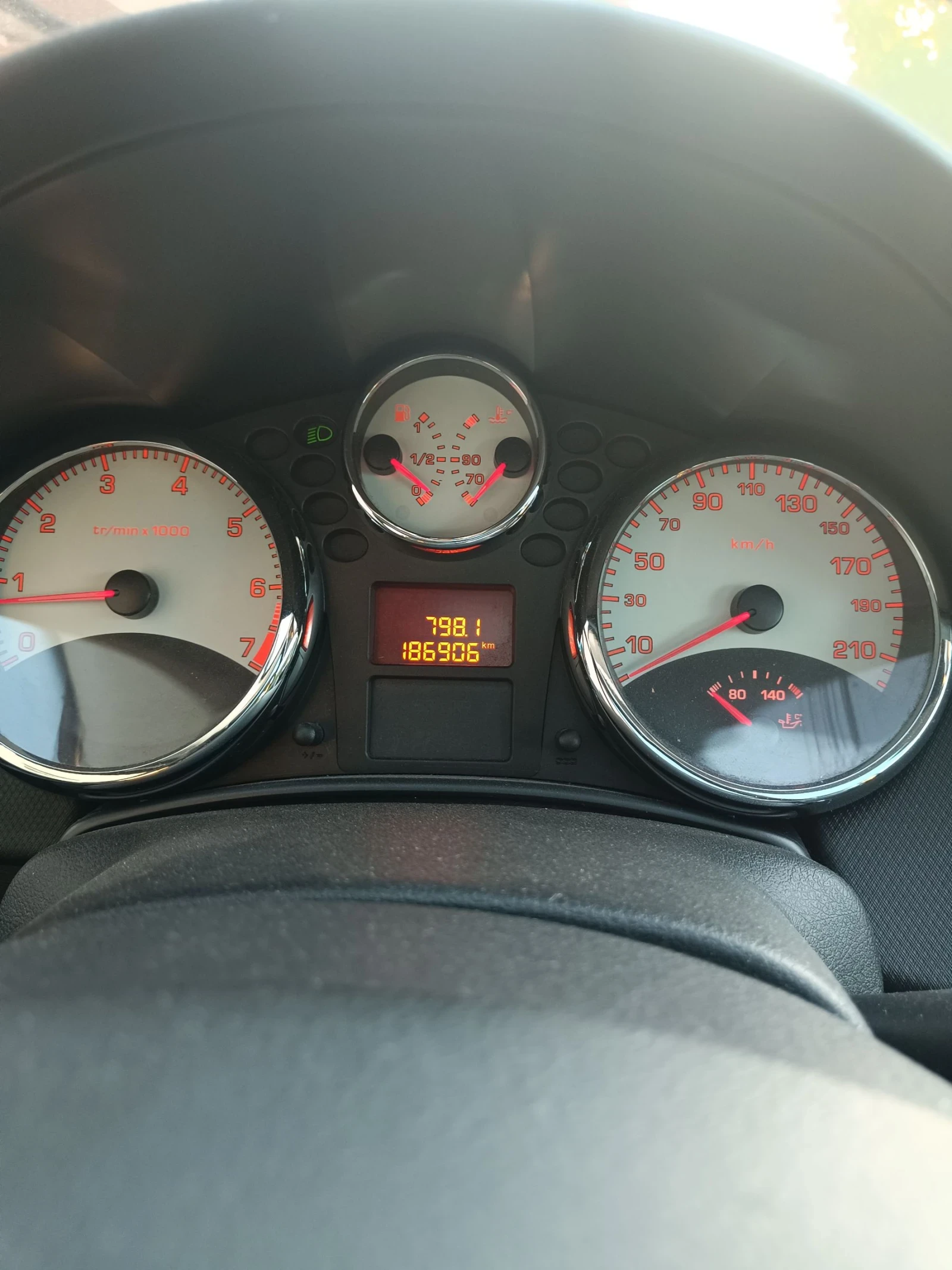 Peugeot 207 207 - изображение 6