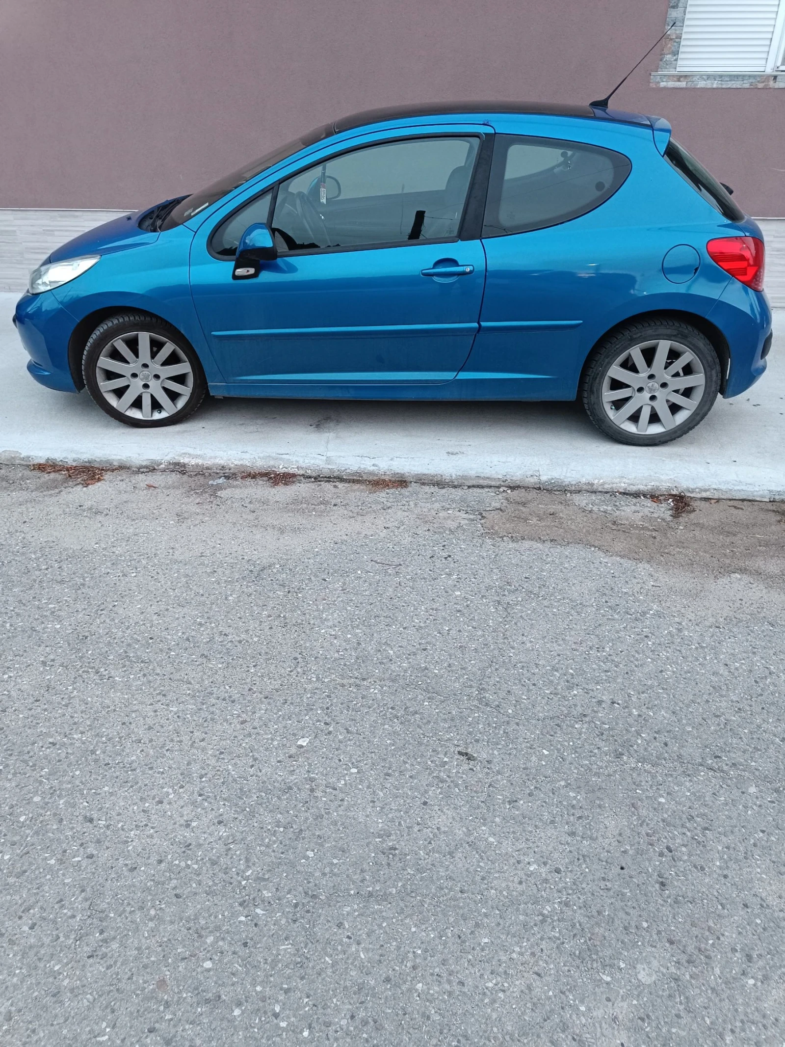 Peugeot 207 207 - изображение 3
