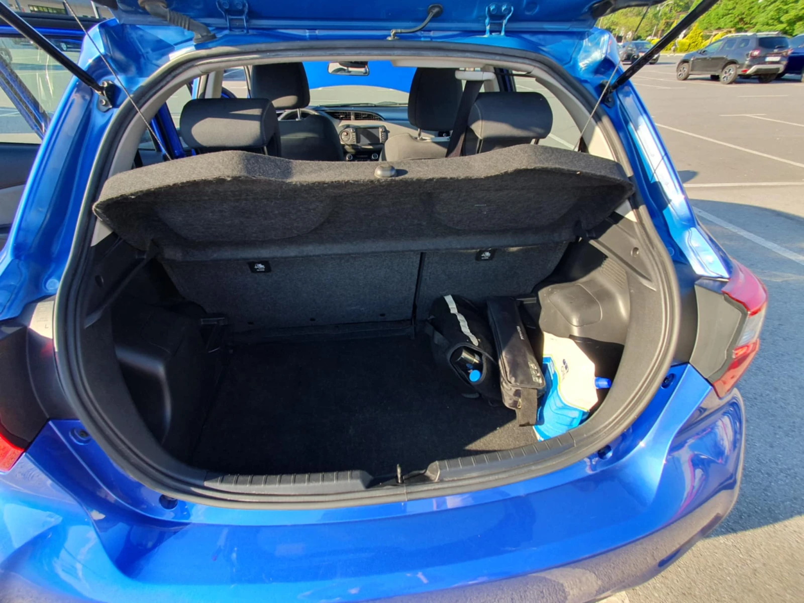 Toyota Yaris 1.5 - изображение 6