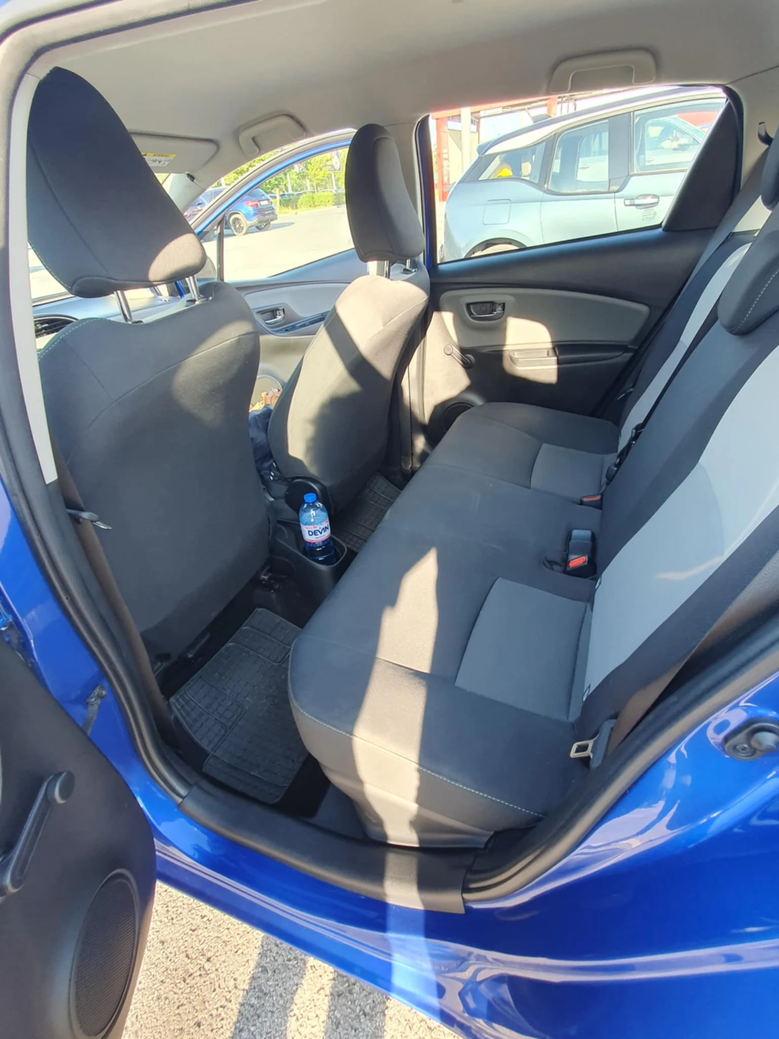 Toyota Yaris 1.5 - изображение 9