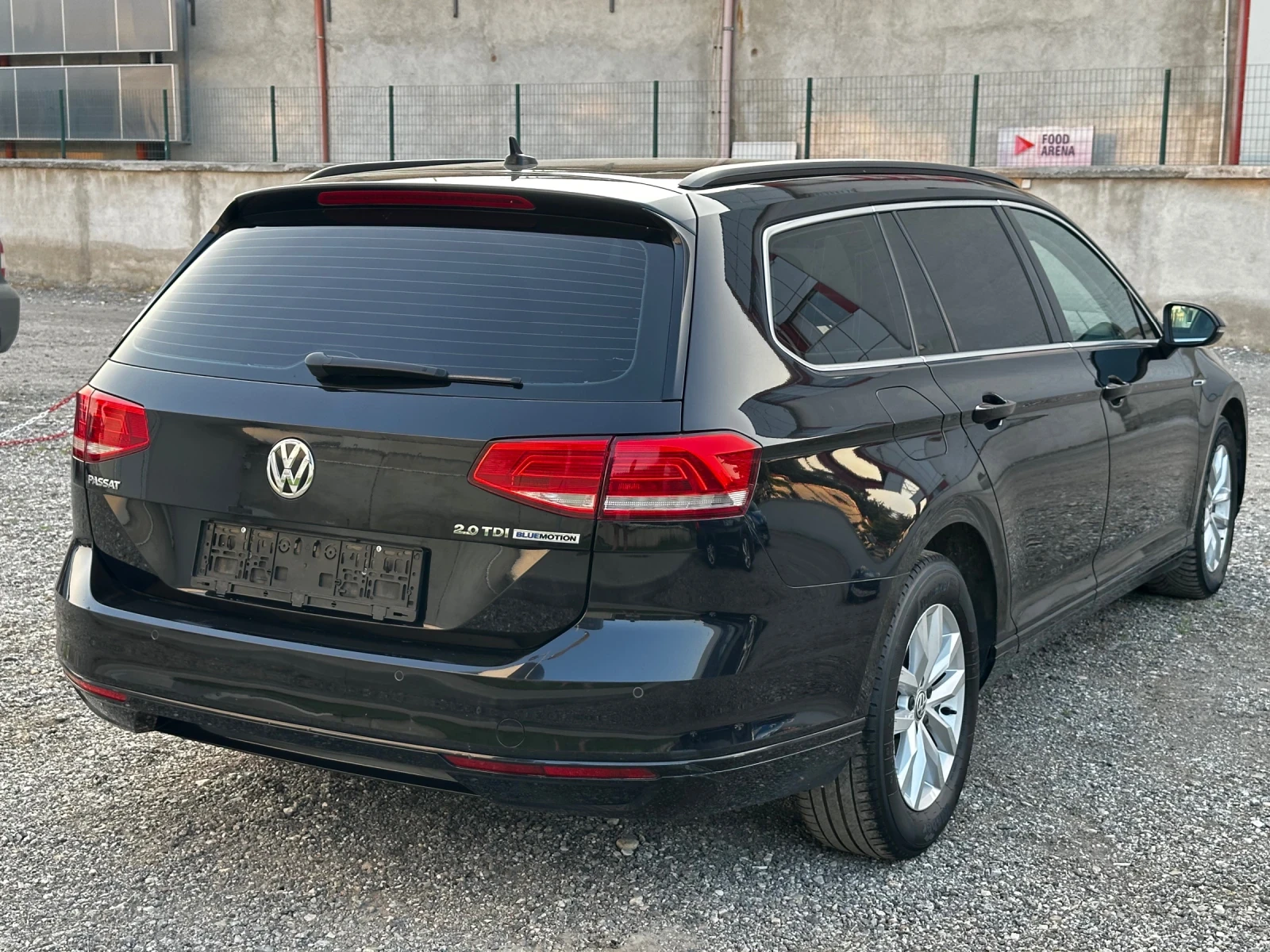 VW Passat 2.0TDi / DSG / Distronic / масаж / Подгреви - изображение 6
