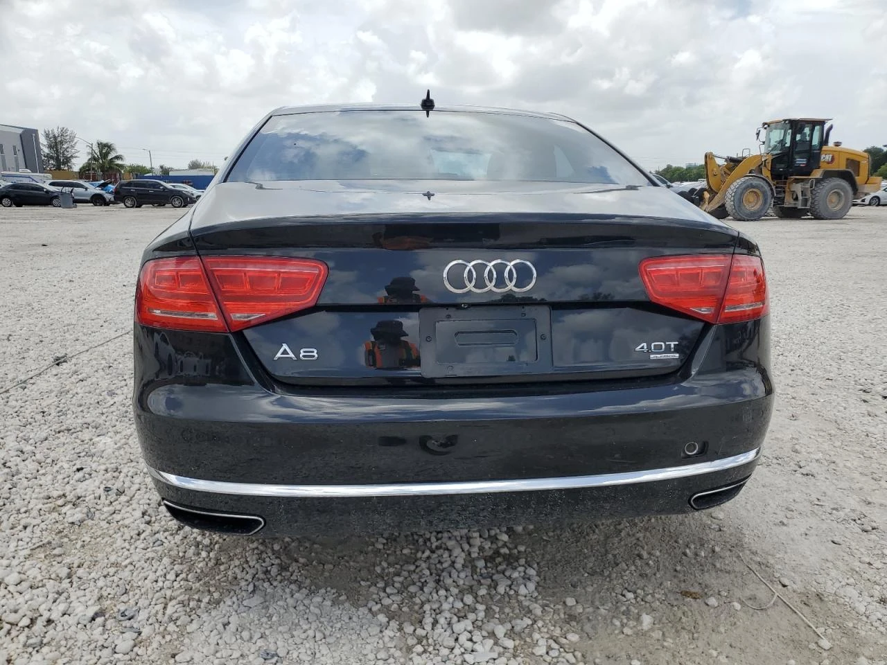 Audi A8  - изображение 3