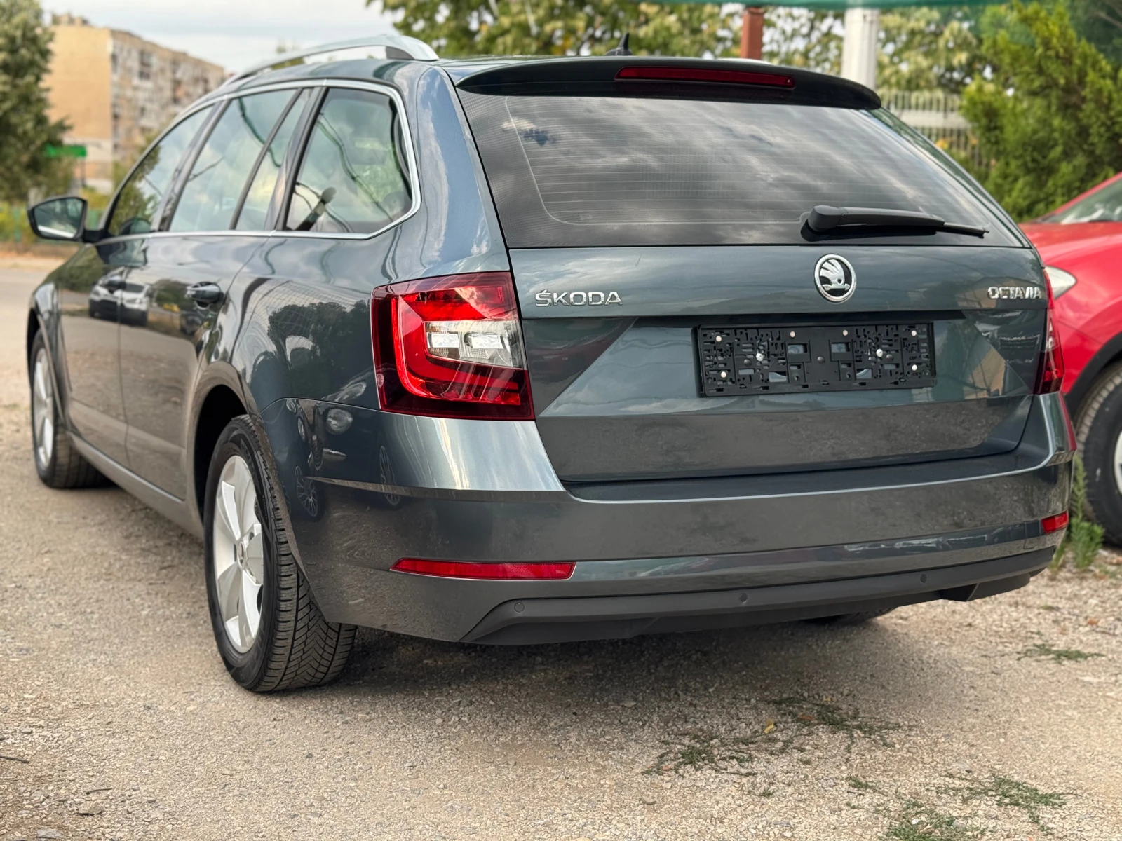Skoda Octavia 2.0TDI * DSG * NAVI * LED * XENON - изображение 5