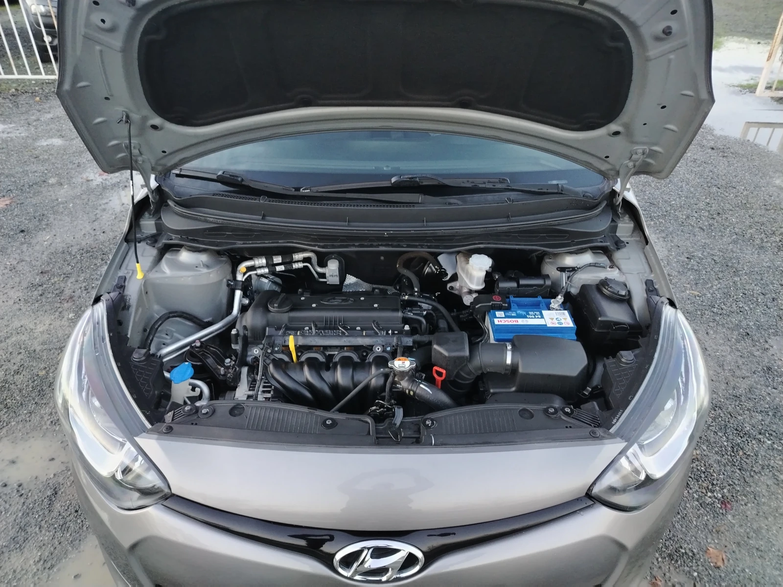 Hyundai I20 1.4-101   /  / 5 / 109 000  | Mobile.bg   15
