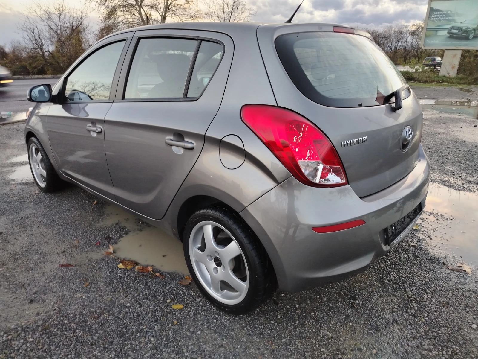 Hyundai I20 1.4-101   /  / 5 / 109 000  | Mobile.bg   7