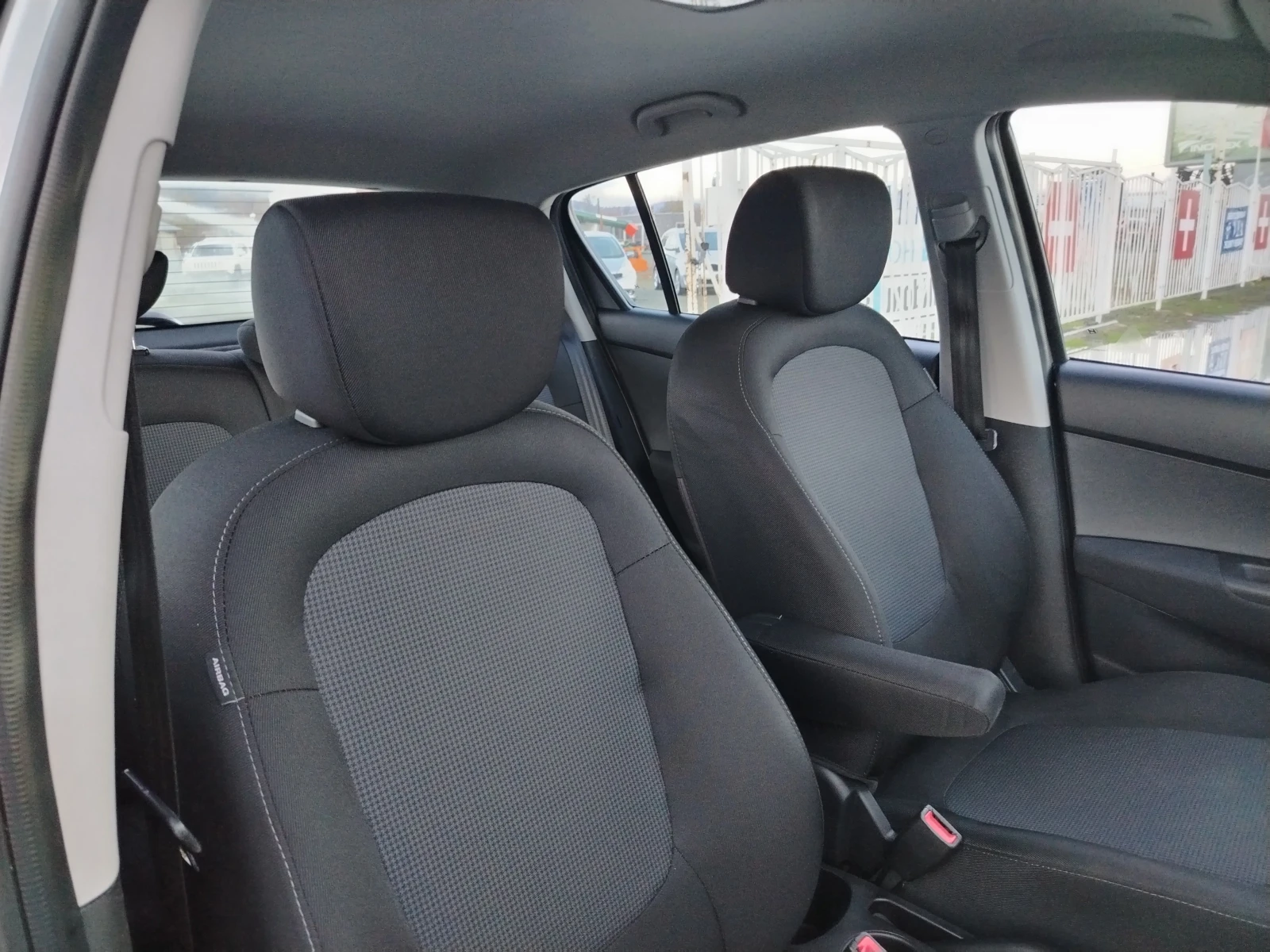 Hyundai I20 1.4-101   /  / 5 / 109 000  | Mobile.bg   14