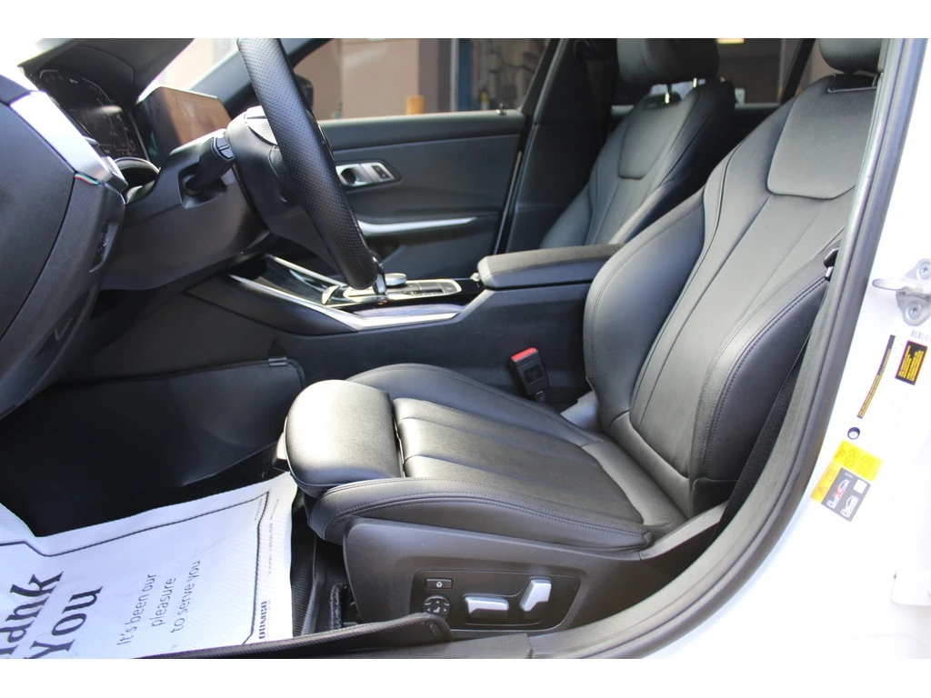 BMW 330 E HYBRID * * CARFAX * * АВТО КРЕДИТ * *  - изображение 9