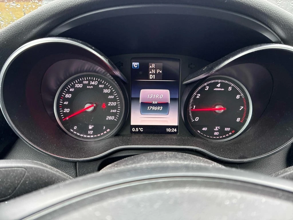 Mercedes-Benz C 300 * CARFAX * БЕЗ ПЪРВОНАЧАЛНА ВНОСКА - изображение 8