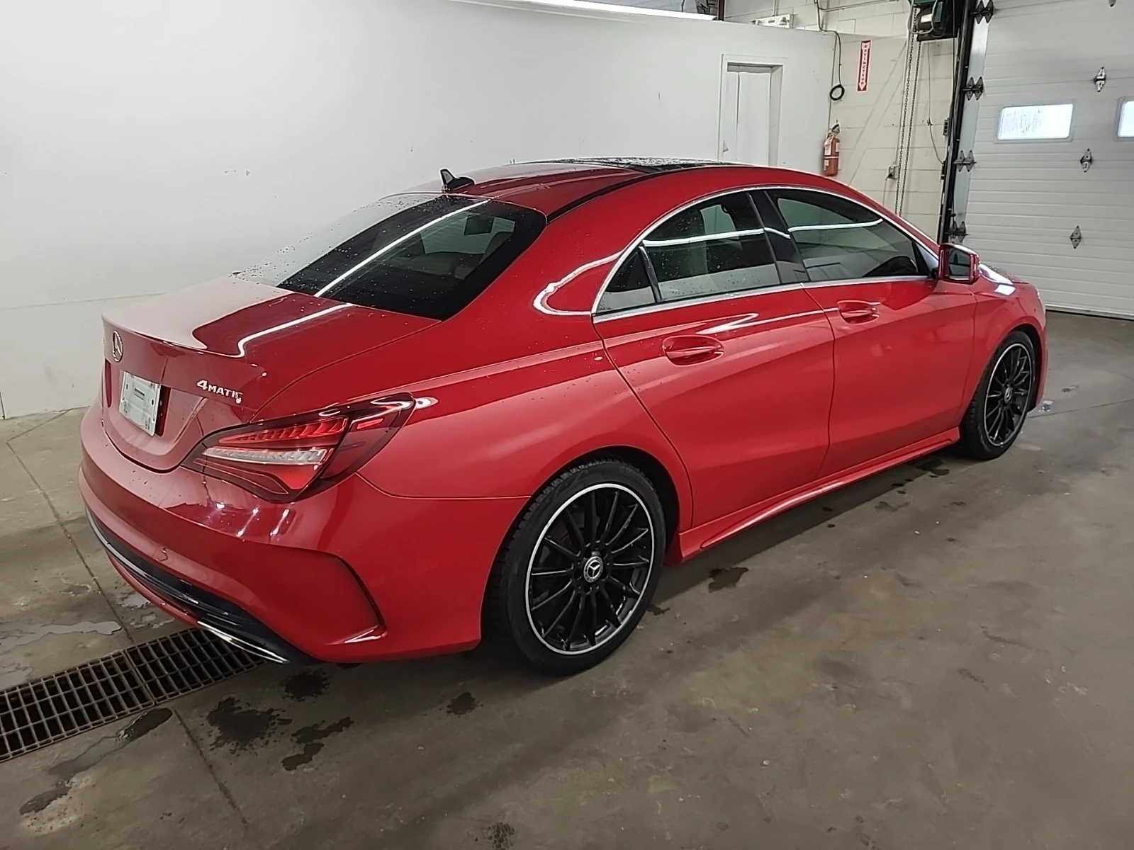 Mercedes-Benz CLA 250 4MATIC/KEYLESS/BUCKET SEATS/ПОДГРЕВ - изображение 4