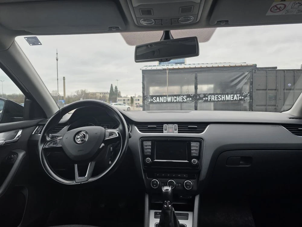 Skoda Octavia 1.6D  105кс  2016g, снимка 6 - Автомобили и джипове - 54093102