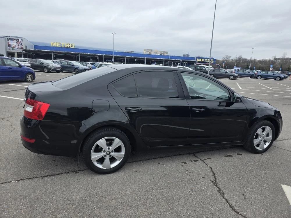 Skoda Octavia 1.6D  105кс  2016g, снимка 14 - Автомобили и джипове - 54093102
