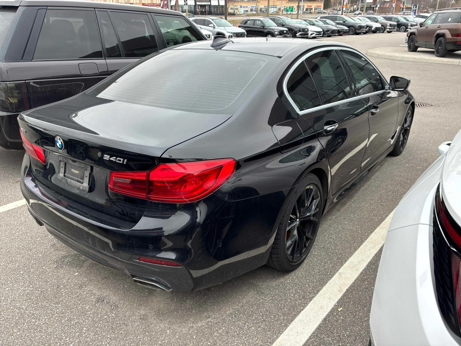 BMW 540 М ПАКЕТ * ОБДУХВАНЕ * HARMON KARDON * CARFAX * , снимка 4 - Автомобили и джипове - 54100800