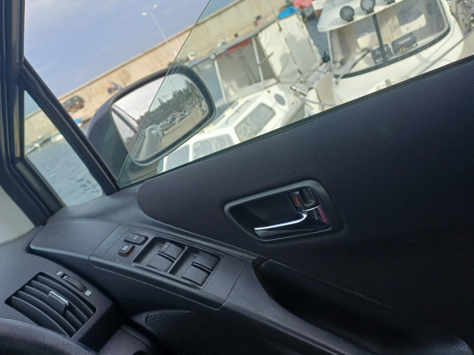 Toyota Corolla verso, снимка 4 - Автомобили и джипове - 54220508