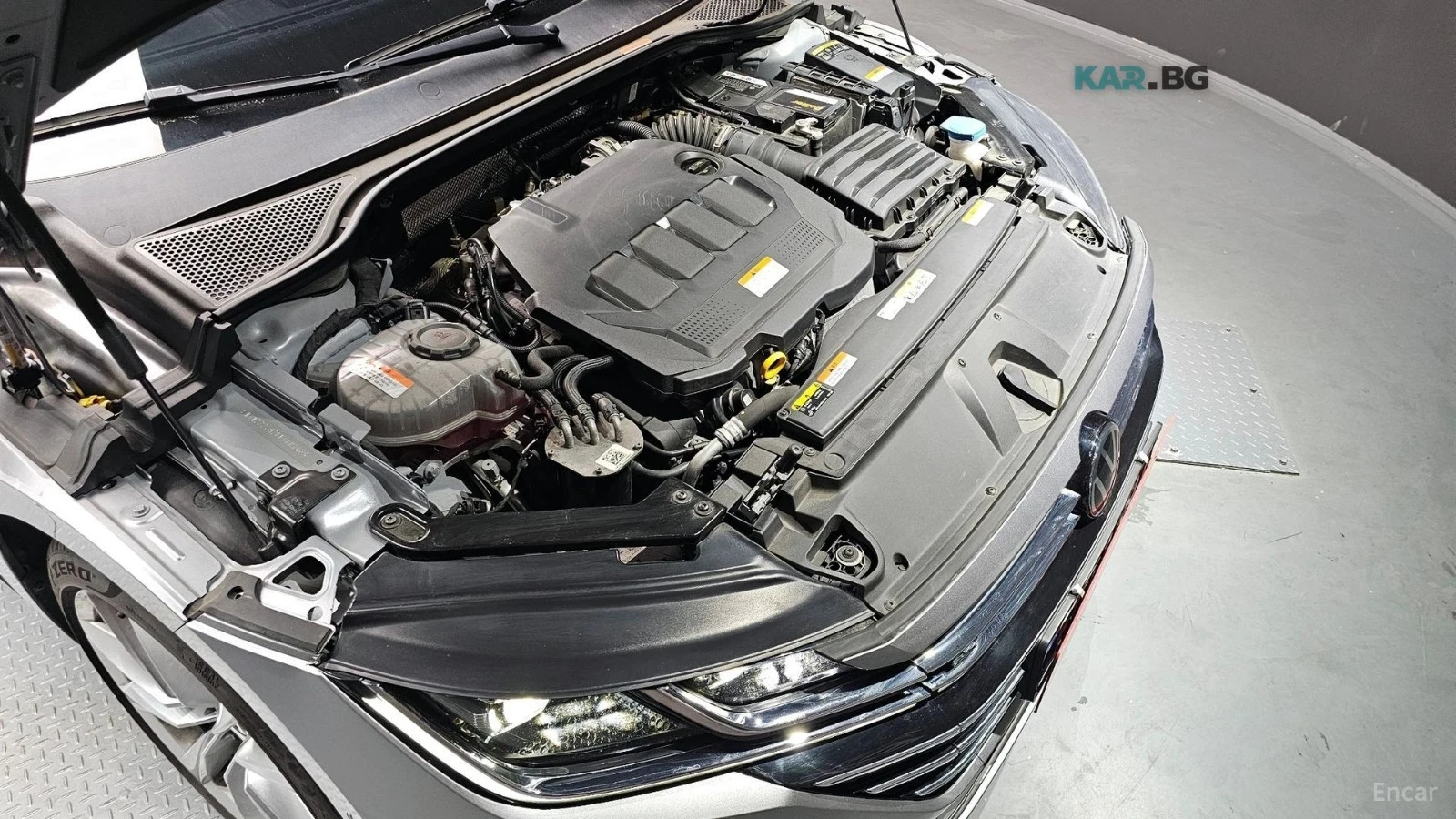 VW Arteon 2.0 TDI* PRESTIGE* КОЖА* ПАНО* ОБДУХВАНЕ* , снимка 16 - Автомобили и джипове - 54894476