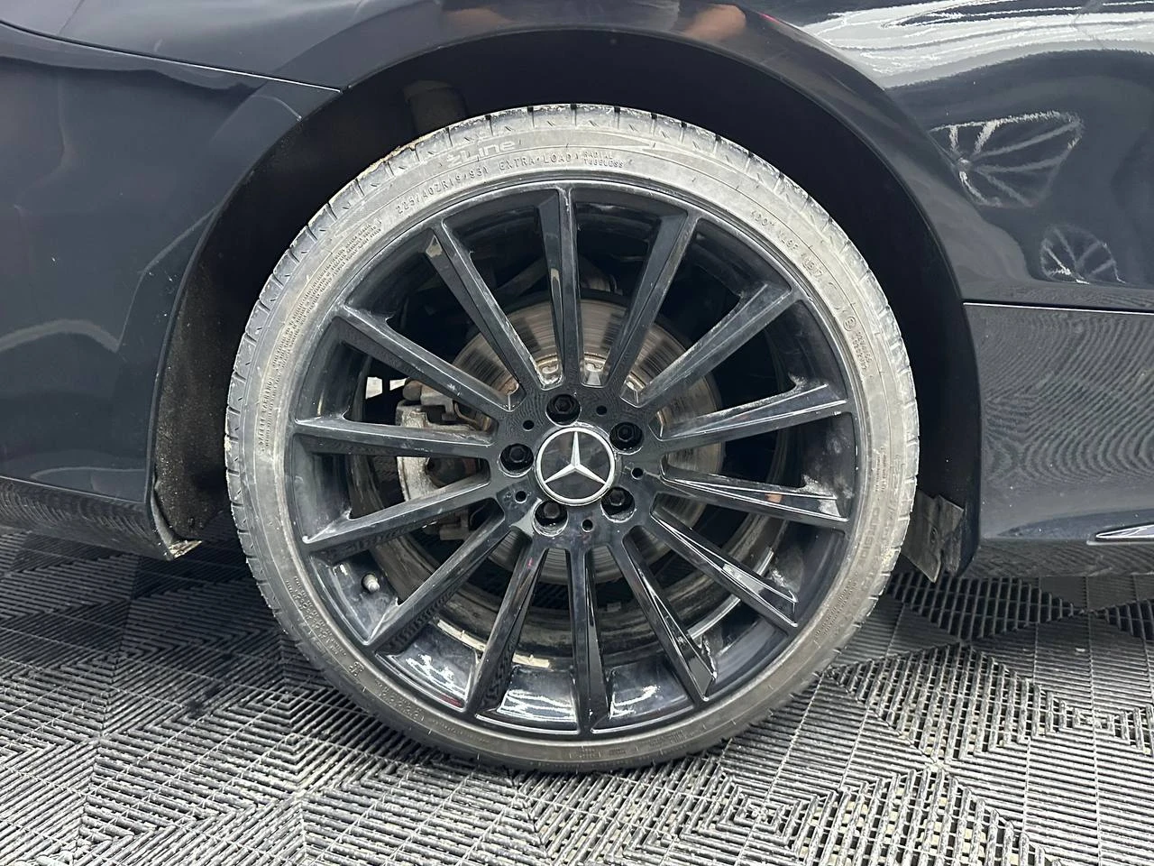 Mercedes-Benz C 300 * СМЕНЕНИ ВЕРИГИ* 360* ПАНОРАМА* АМГ ПАК* ЛИЗИНГ* , снимка 5 - Автомобили и джипове - 55034059