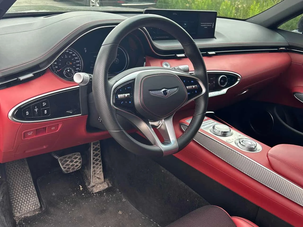 Genesis GV70 Sport | DISTRONIC | HUD | CARFAX | , снимка 5 - Автомобили и джипове - 55070753