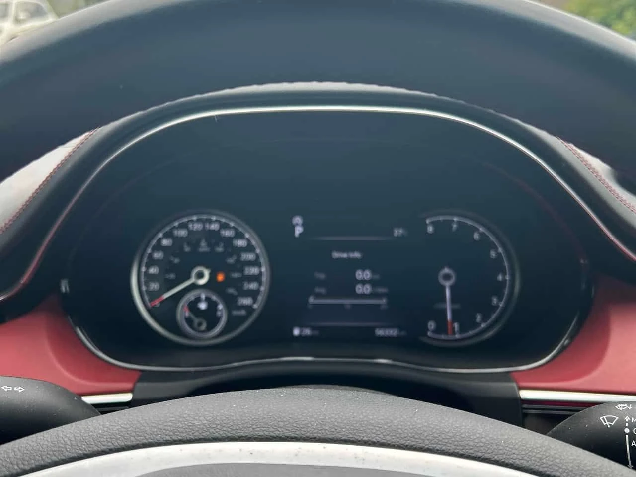 Genesis GV70 Sport | DISTRONIC | HUD | CARFAX | , снимка 8 - Автомобили и джипове - 55070753