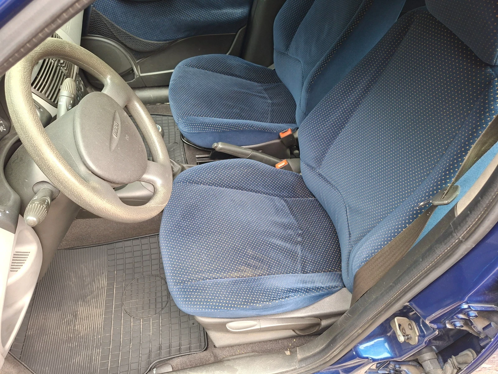 Fiat Punto HLX, 1.2, 16v, 80кс, снимка 11 - Автомобили и джипове - 55149256