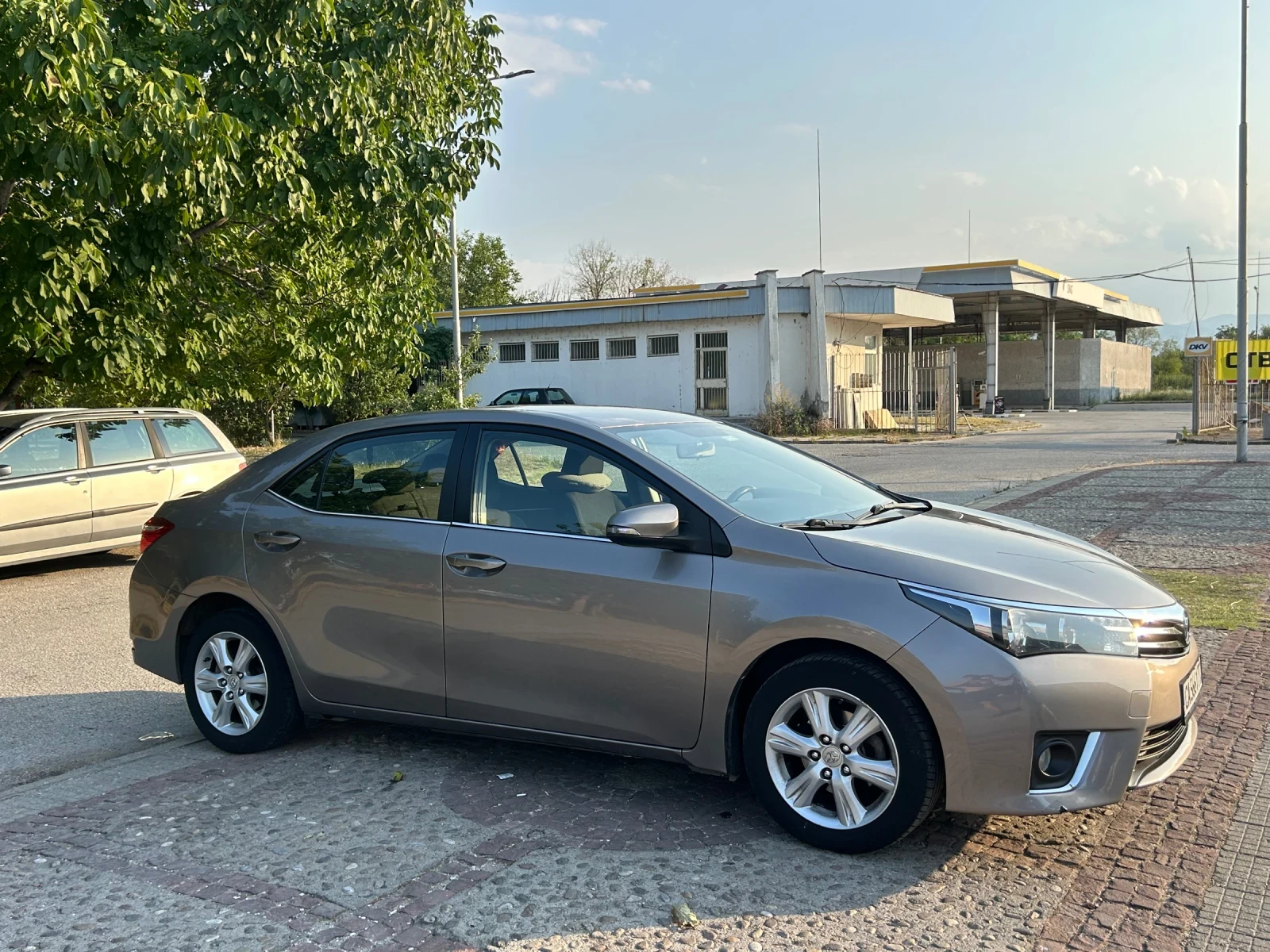 Toyota Corolla, снимка 3 - Автомобили и джипове - 55396603