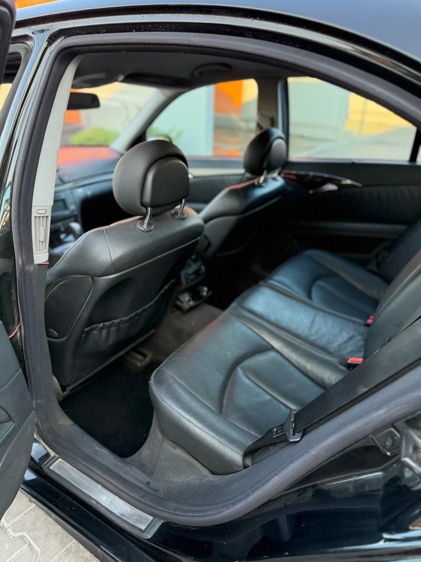 Mercedes-Benz E 320 Cdi, снимка 12 - Автомобили и джипове - 55630249