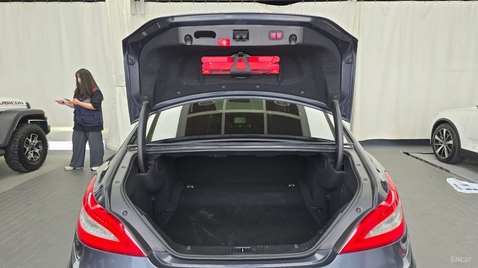 Mercedes-Benz CLS 350 AMG* СПОРТ ПАКЕТ* АВТОКРЕДИТ, снимка 17 - Автомобили и джипове - 55678846