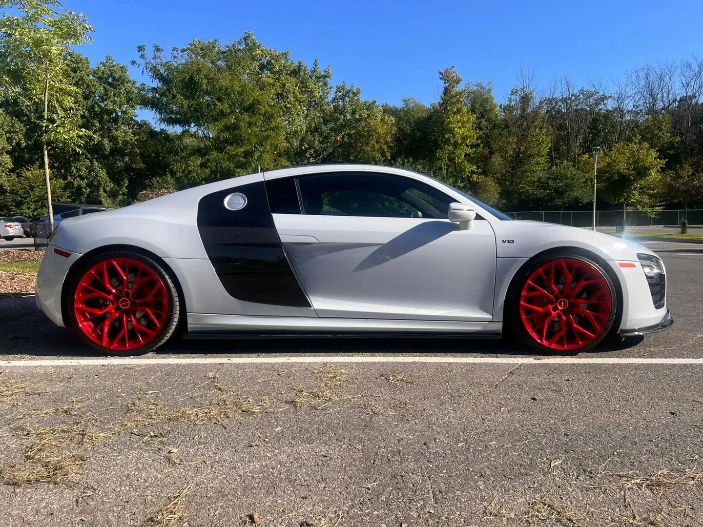 Audi R8 V10 FSI ЦЕНА ДО БЪЛГАРИЯ АВТОКРЕДИТ, снимка 2 - Автомобили и джипове - 55971997