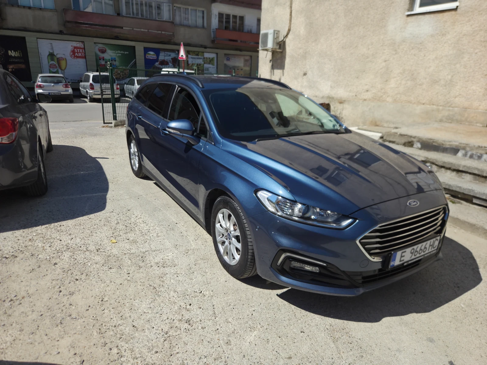 Ford Mondeo