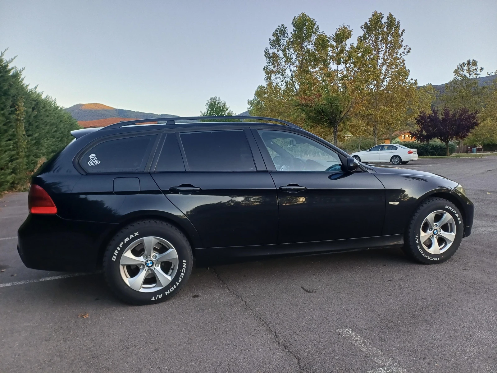 BMW 320, снимка 3 - Автомобили и джипове - 56349336