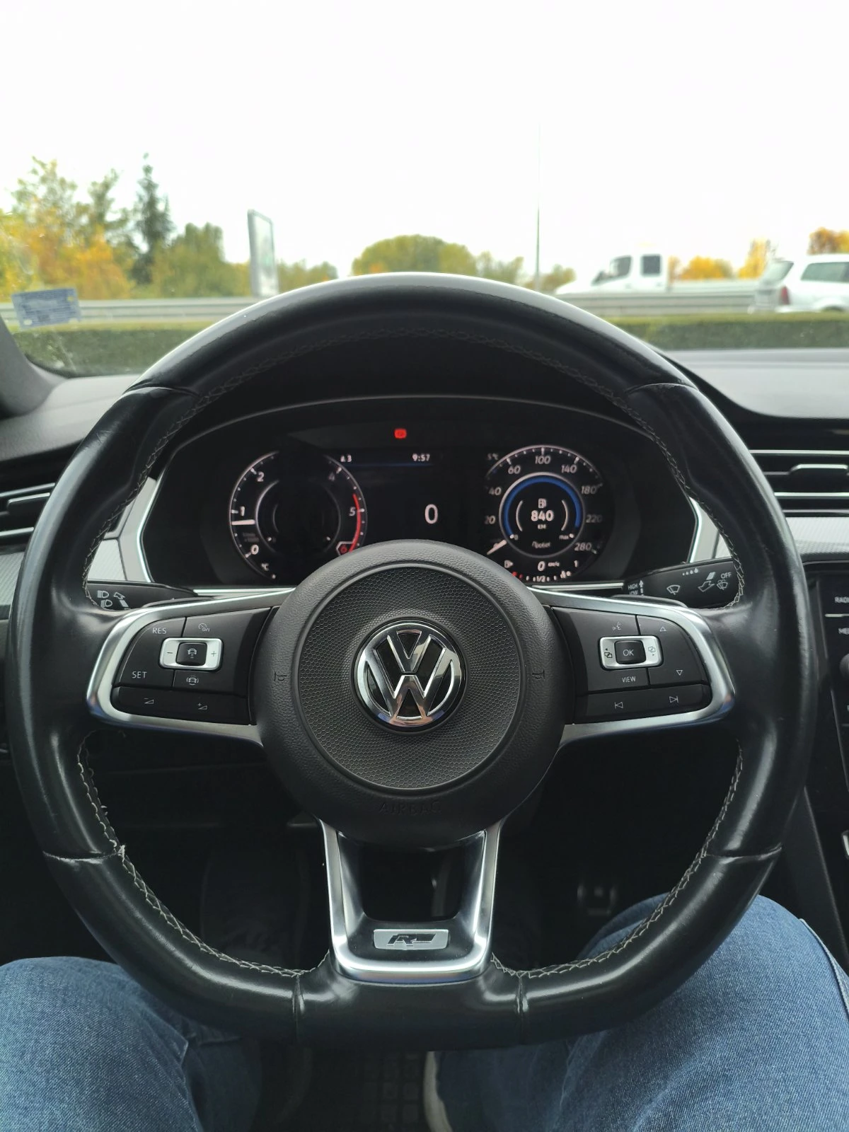 VW Arteon, снимка 8 - Автомобили и джипове - 56494080