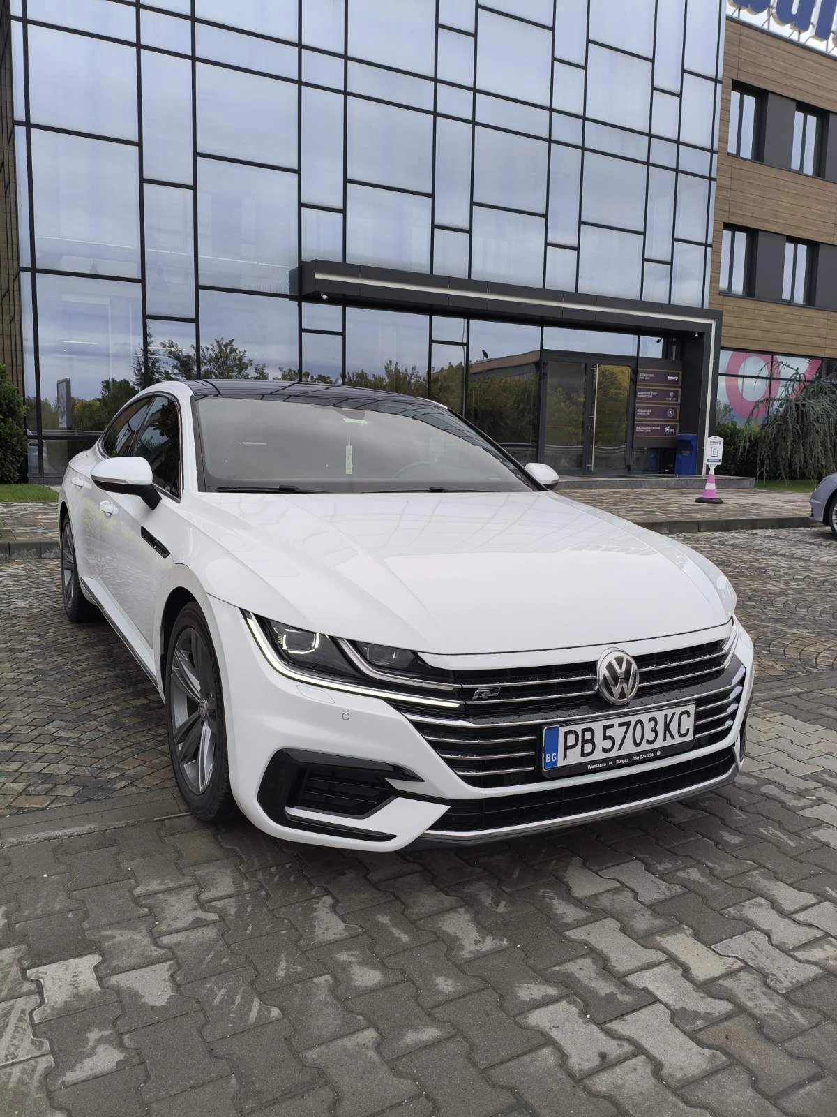 VW Arteon, снимка 2 - Автомобили и джипове - 56494080