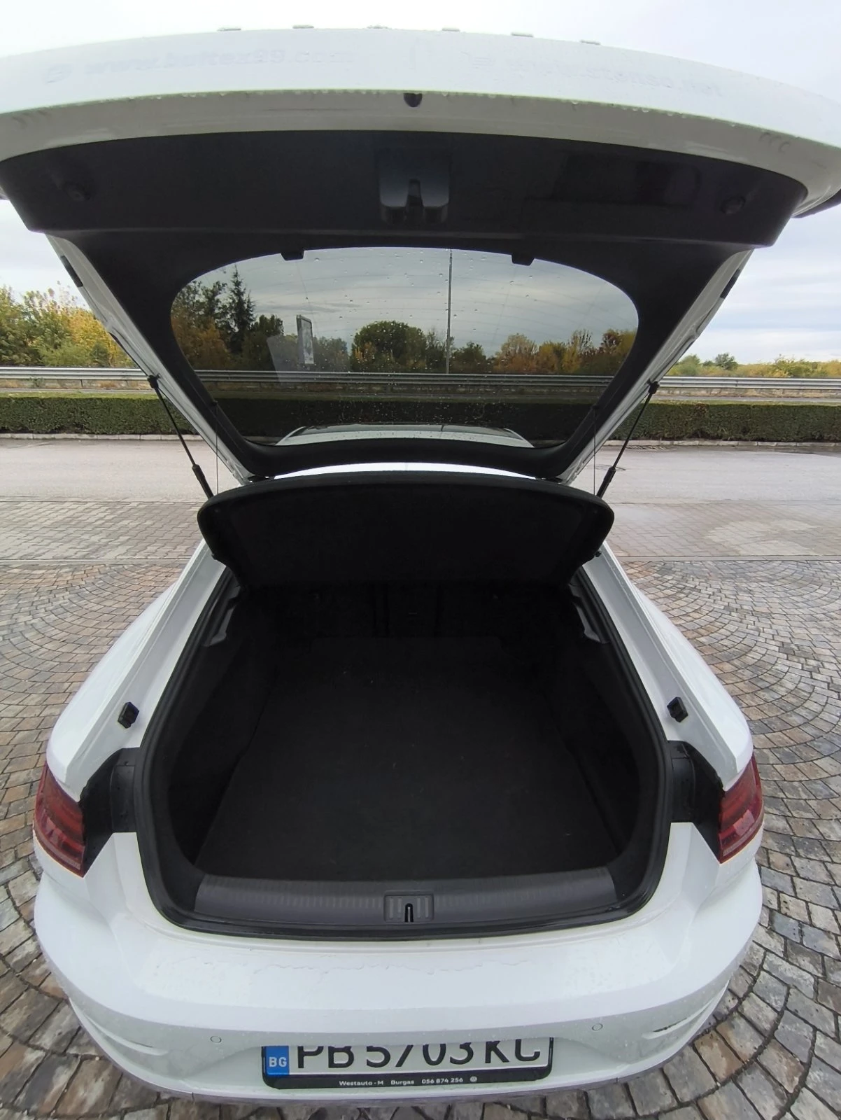 VW Arteon, снимка 13 - Автомобили и джипове - 56494080