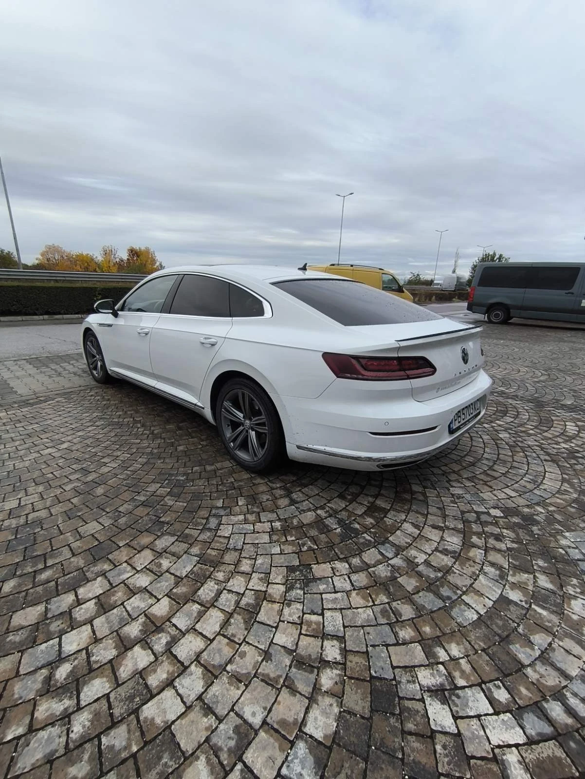 VW Arteon, снимка 4 - Автомобили и джипове - 56494080