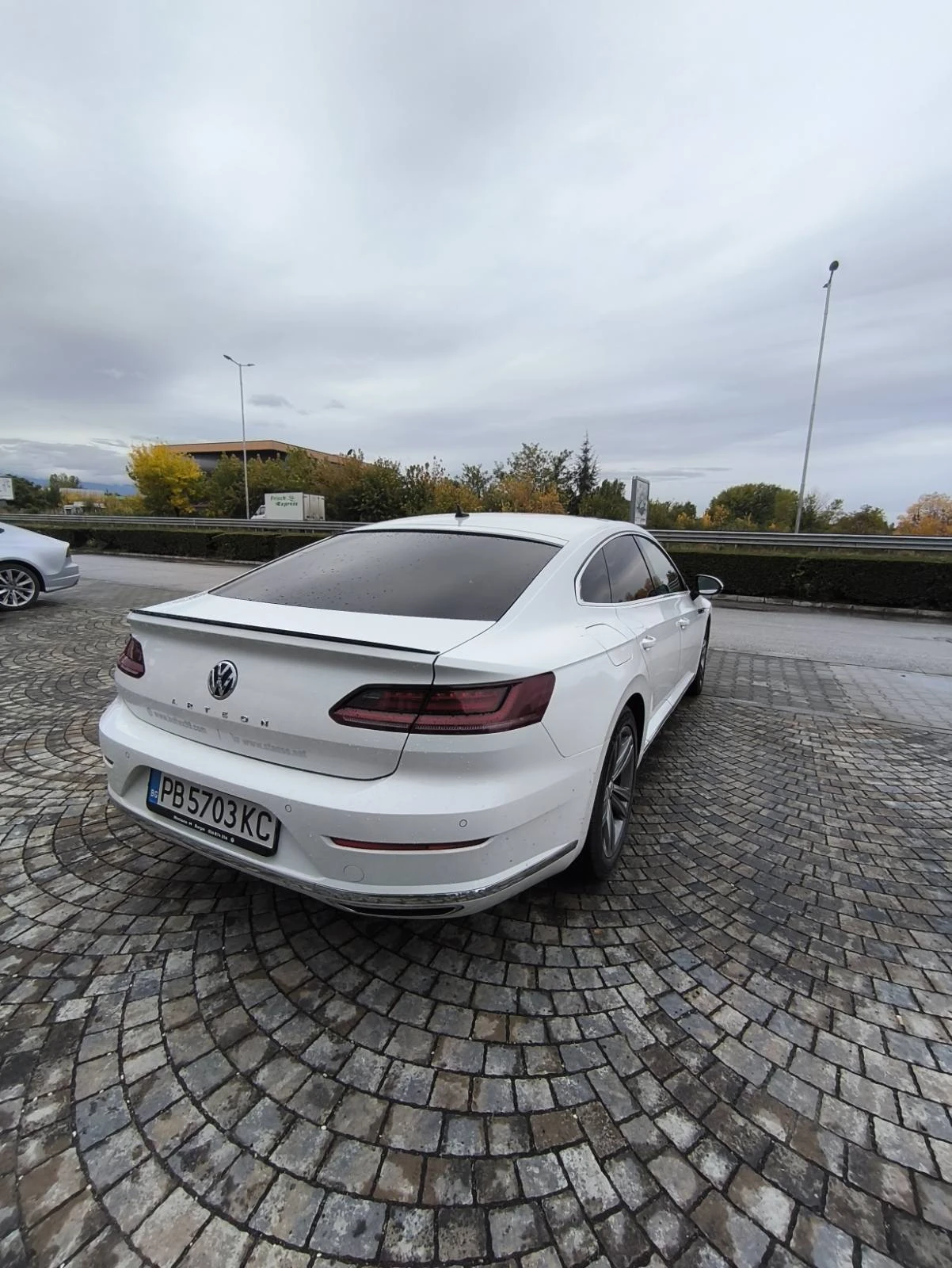 VW Arteon, снимка 3 - Автомобили и джипове - 56494080