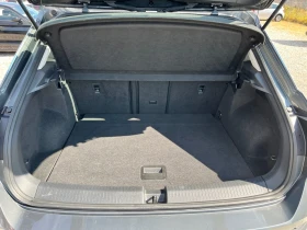 VW T-Roc = 25000км= ЧИСТО НОВ, снимка 9