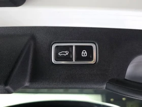 Kia Sorento Diesel 2.2 2WD| DIST| КАМЕРА| ПОДГРЕВ| ОБДУХВАНЕ, снимка 17