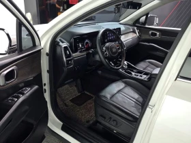 Kia Sorento Diesel 2.2 2WD| DIST| КАМЕРА| ПОДГРЕВ| ОБДУХВАНЕ, снимка 10