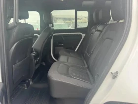 Land Rover Defender Automatic - 32671 € - 25717639 15