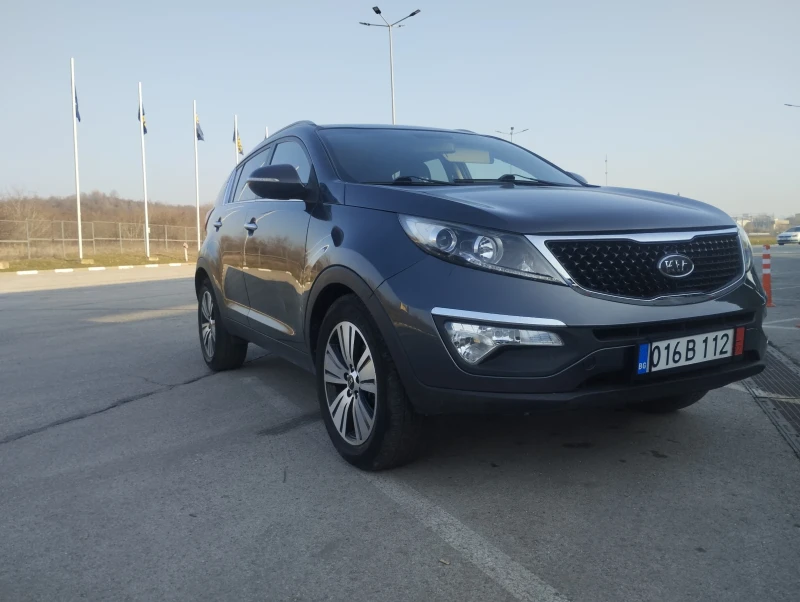 Kia Sportage 1.7 117к Фейс, снимка 8 - Автомобили и джипове - 48911574