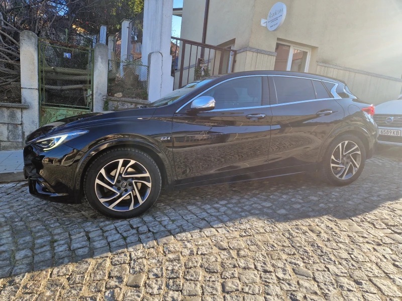 Infiniti Q30 4?4, снимка 13 - Автомобили и джипове - 48994674