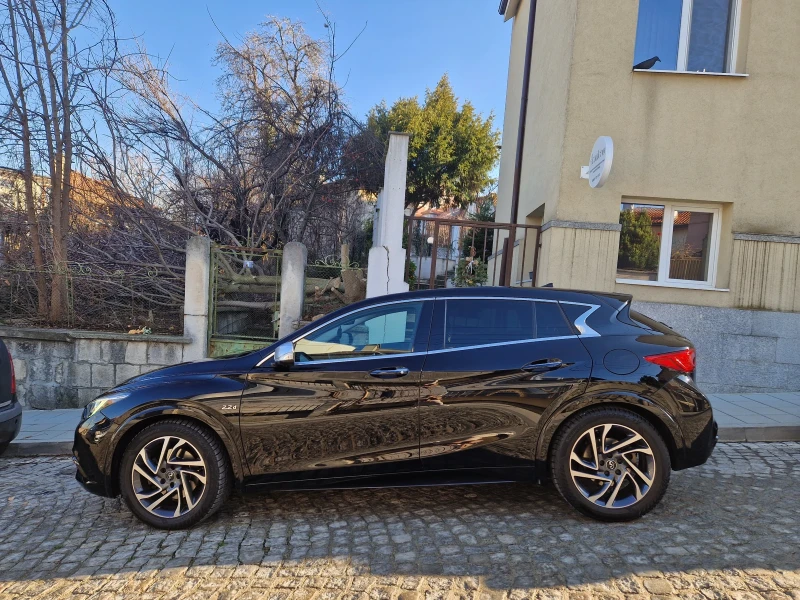 Infiniti Q30 4?4, снимка 12 - Автомобили и джипове - 48994674