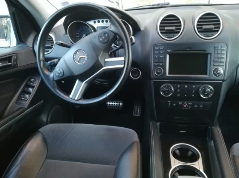 Mercedes-Benz ML 350 Sport Bluetec, снимка 7 - Автомобили и джипове - 52005150