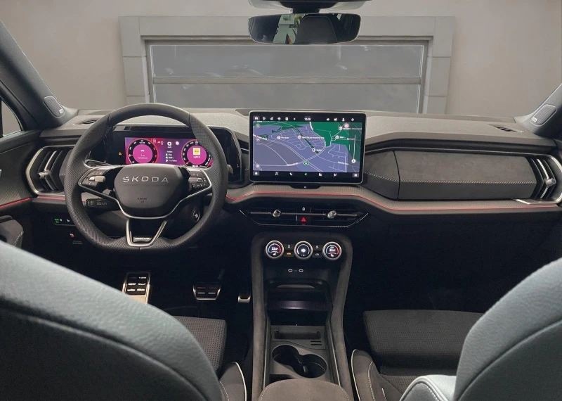 Skoda Kodiaq SPORT-LINE* CANTON* DISTR* MEMORY* KEYLESS* , снимка 11 - Автомобили и джипове - 52441692