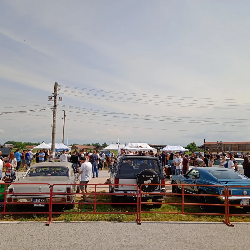 Ford Bronco XLT 4×4, снимка 8 - Автомобили и джипове - 52930307