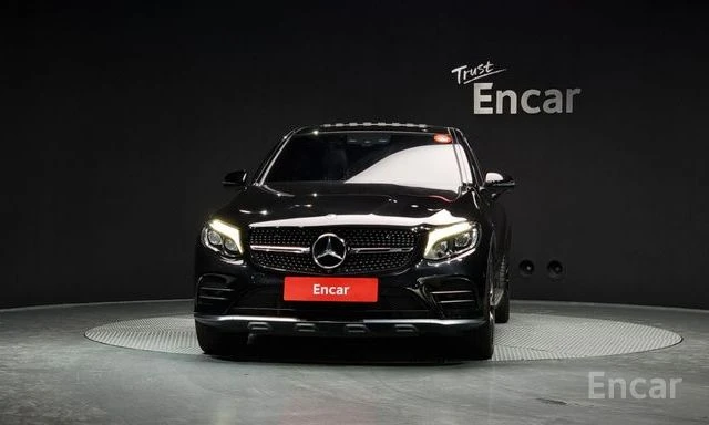 Mercedes-Benz GLC 43 AMG 4MATIC* COUPE* DISTRONIC* 360CAMERA* BURMESTER* , снимка 2 - Автомобили и джипове - 54578214