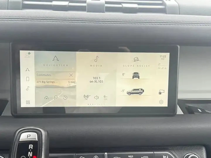Land Rover Defender Automatic, снимка 11 - Автомобили и джипове - 56011027